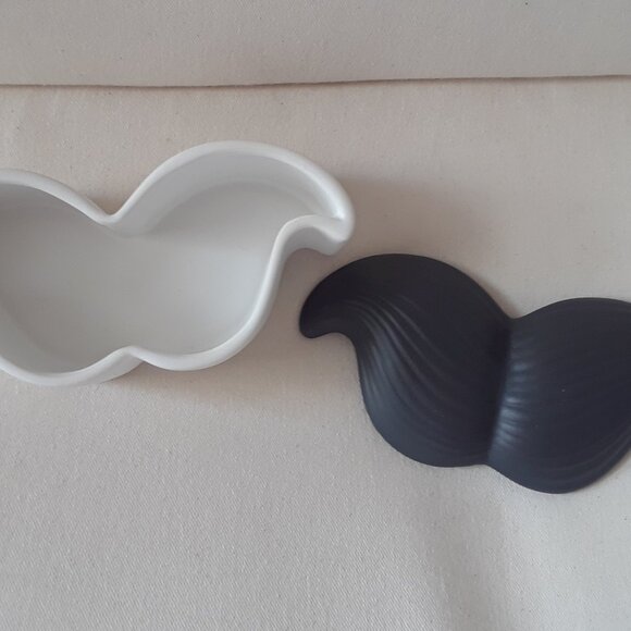 'Home Grown Fred' Moustache Trinket Box For Men - Picture 1 of 12